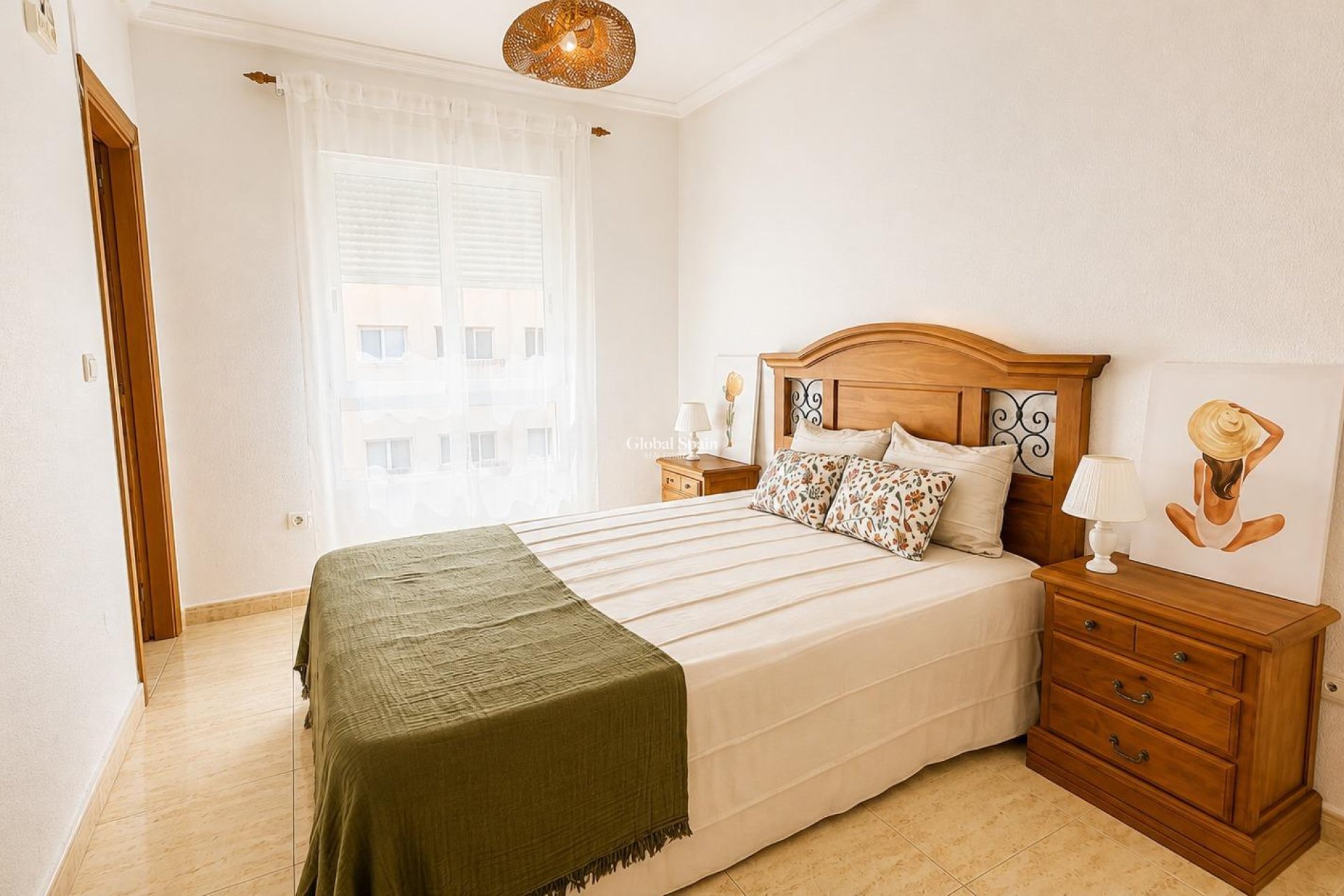 Wiederverkauf - WOHNUNG -
TORREVIEJA - Parque de las Naciones