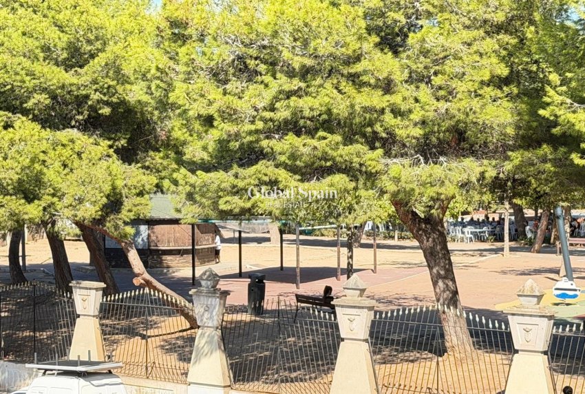 Wiederverkauf - WOHNUNG -
TORREVIEJA - Parque de las Naciones
