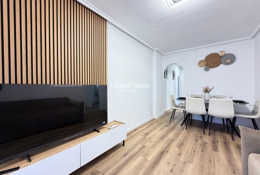Wiederverkauf - WOHNUNG -
TORREVIEJA - Parque de las Naciones