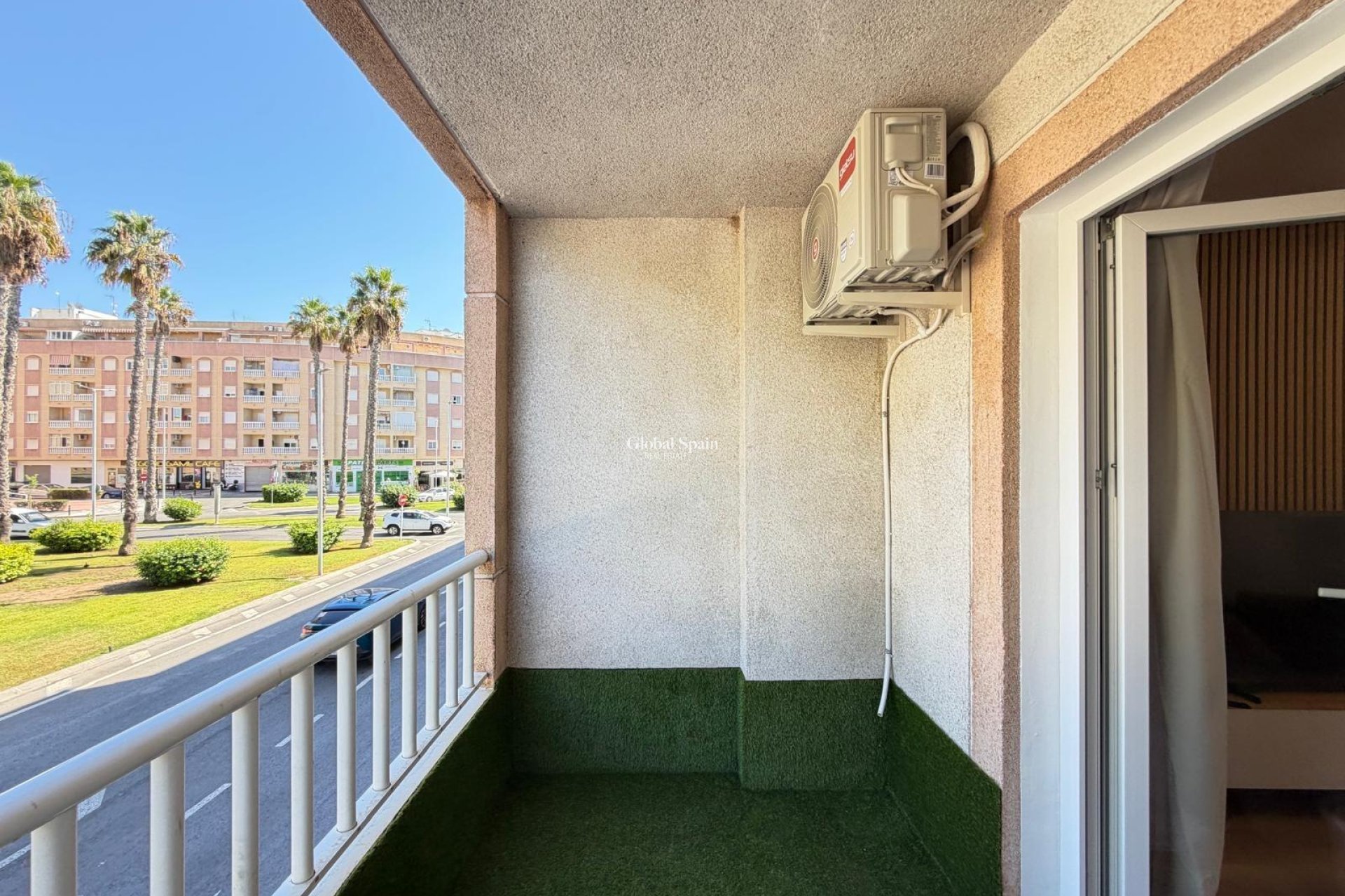 Wiederverkauf - WOHNUNG -
TORREVIEJA - Parque de las Naciones