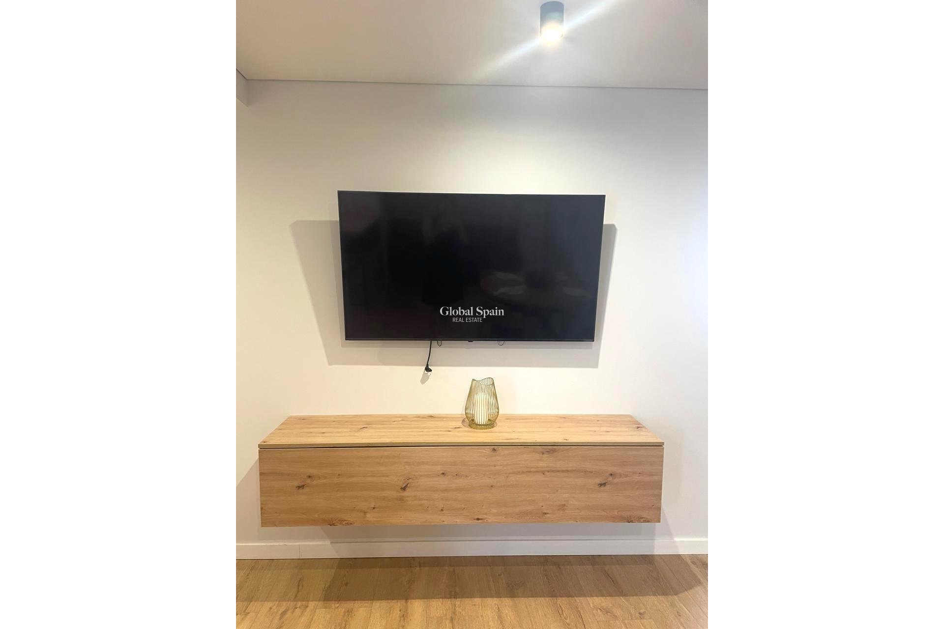 Wiederverkauf - WOHNUNG -
TORREVIEJA - Paseo maritimo