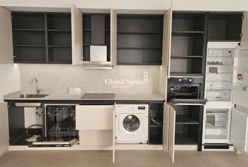 Wiederverkauf - WOHNUNG -
TORREVIEJA - Paseo maritimo