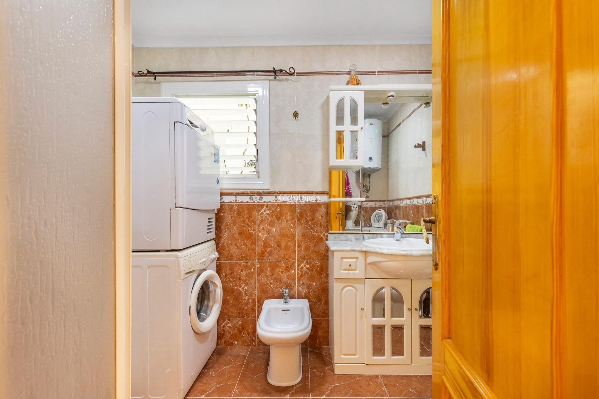 Wiederverkauf - WOHNUNG -
TORREVIEJA - Paseo maritimo