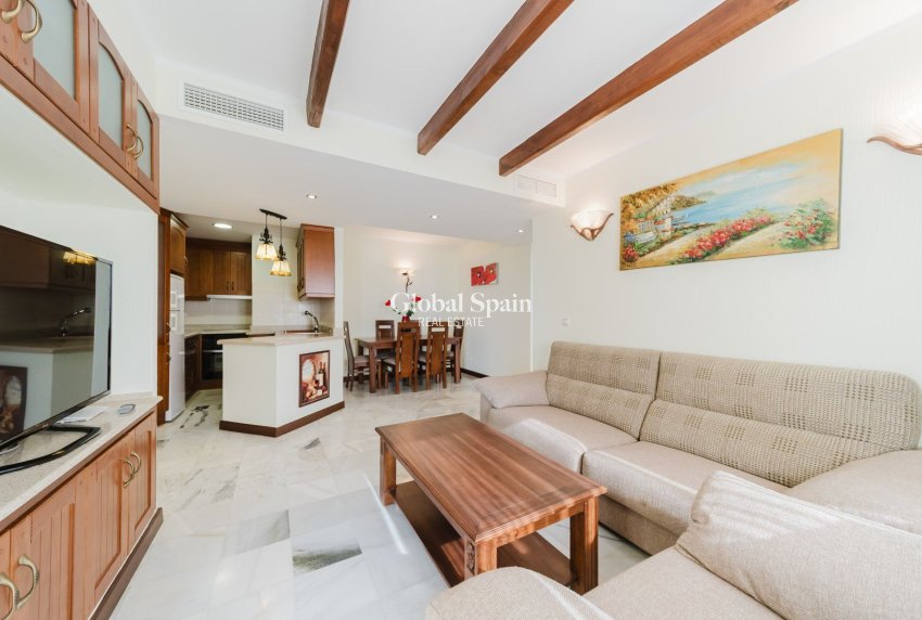 Wiederverkauf - WOHNUNG -
TORREVIEJA - Playa de los locos