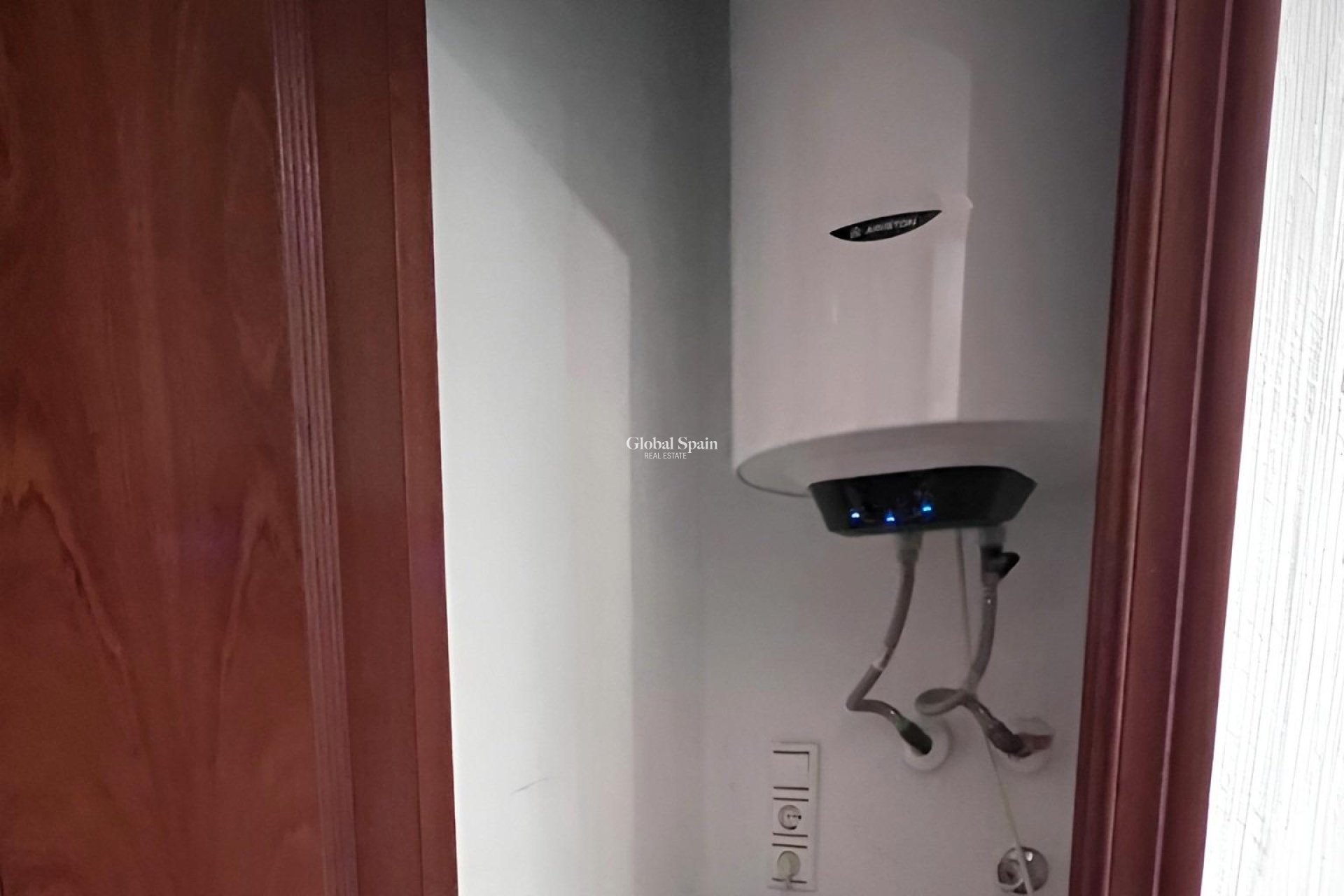 Wiederverkauf - WOHNUNG -
TORREVIEJA - Playa de los Locos