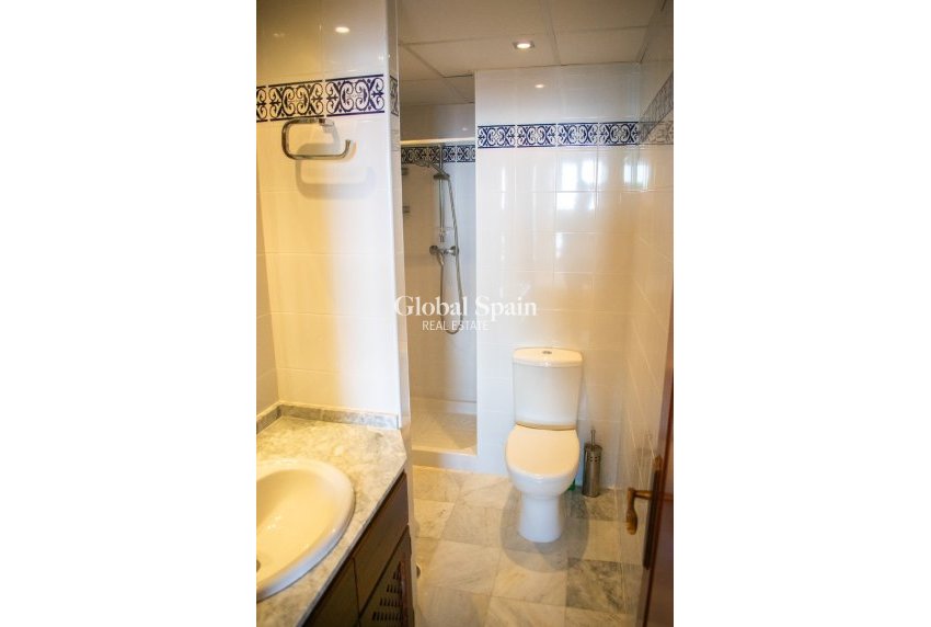 Wiederverkauf - WOHNUNG -
TORREVIEJA - Playa de los Locos