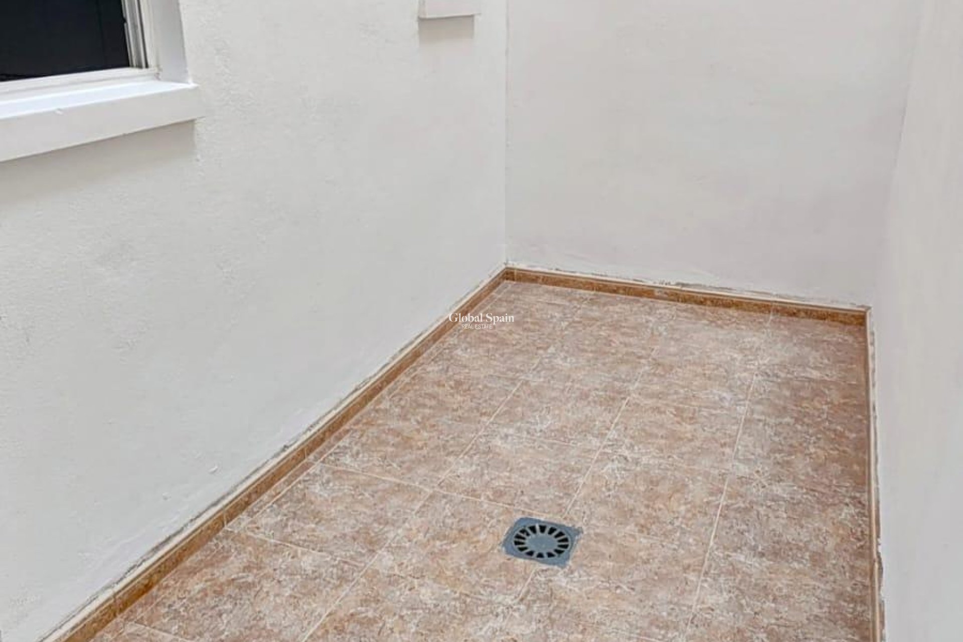 Wiederverkauf - WOHNUNG -
TORREVIEJA - Playa de los Locos