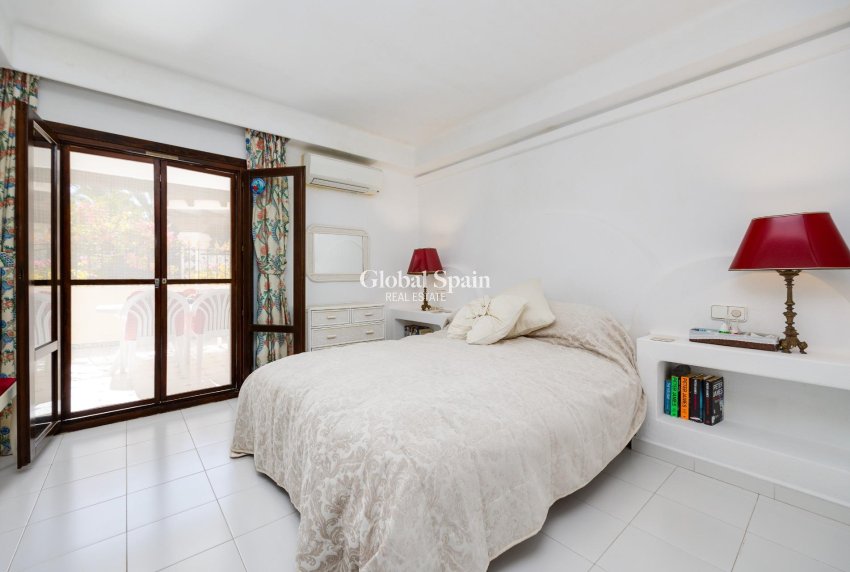 Wiederverkauf - WOHNUNG -
TORREVIEJA - Playa de los Locos