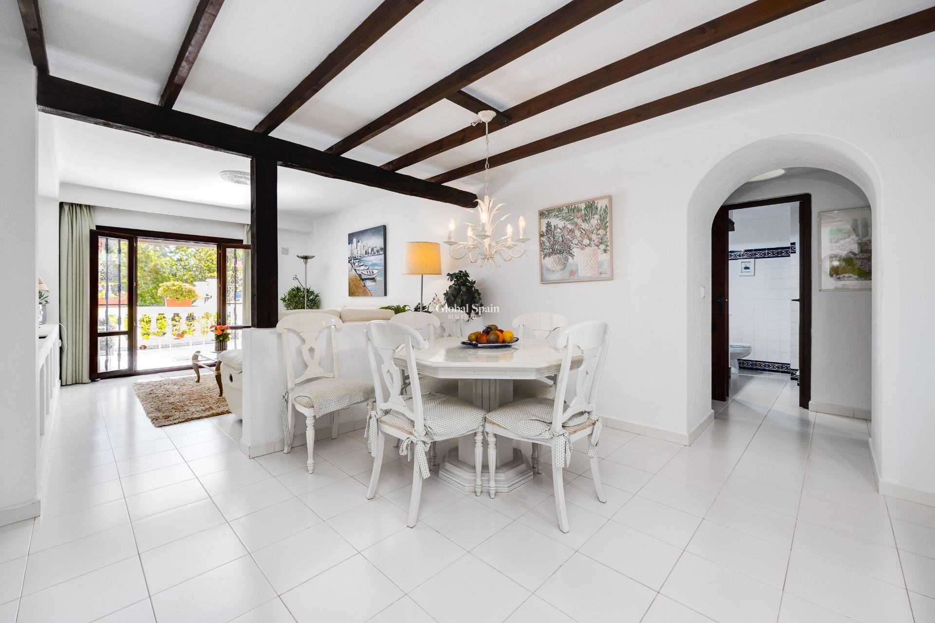 Wiederverkauf - WOHNUNG -
TORREVIEJA - Playa de los Locos