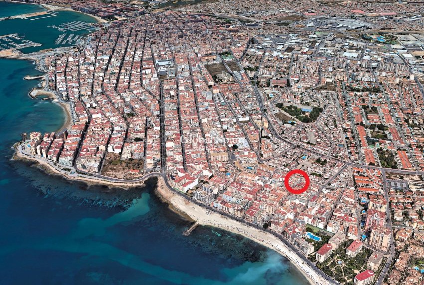 Wiederverkauf - WOHNUNG -
TORREVIEJA - Playa de los Locos