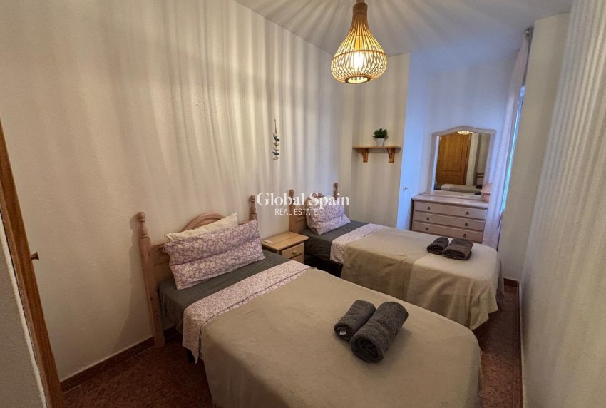 Wiederverkauf - WOHNUNG -
TORREVIEJA - Playa de los Locos