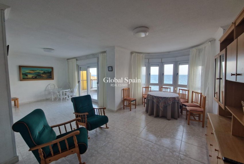 Wiederverkauf - WOHNUNG -
TORREVIEJA - Playa de los Locos