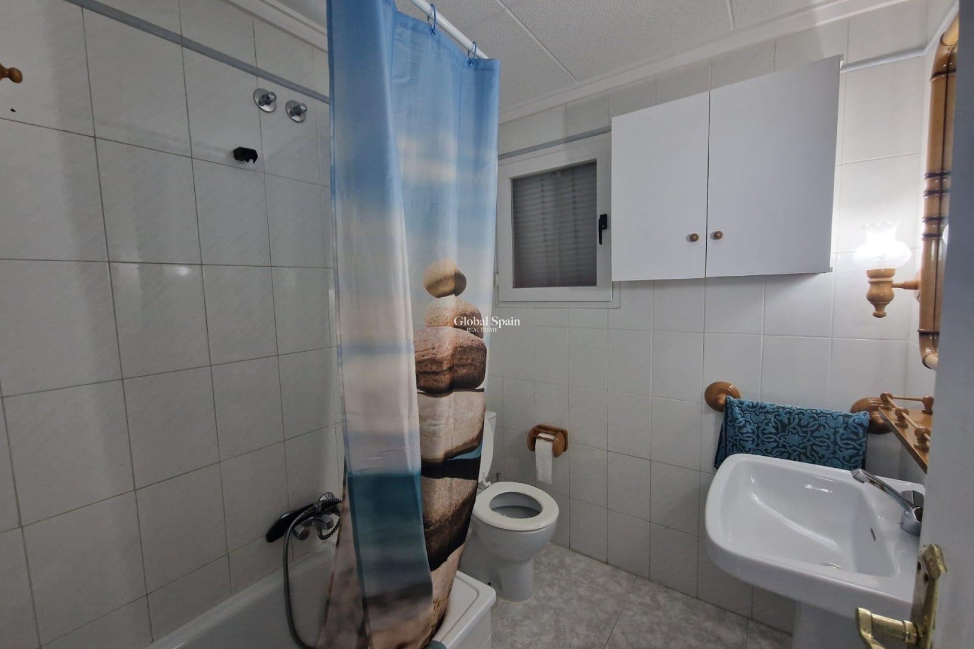 Wiederverkauf - WOHNUNG -
TORREVIEJA - Playa de los Locos