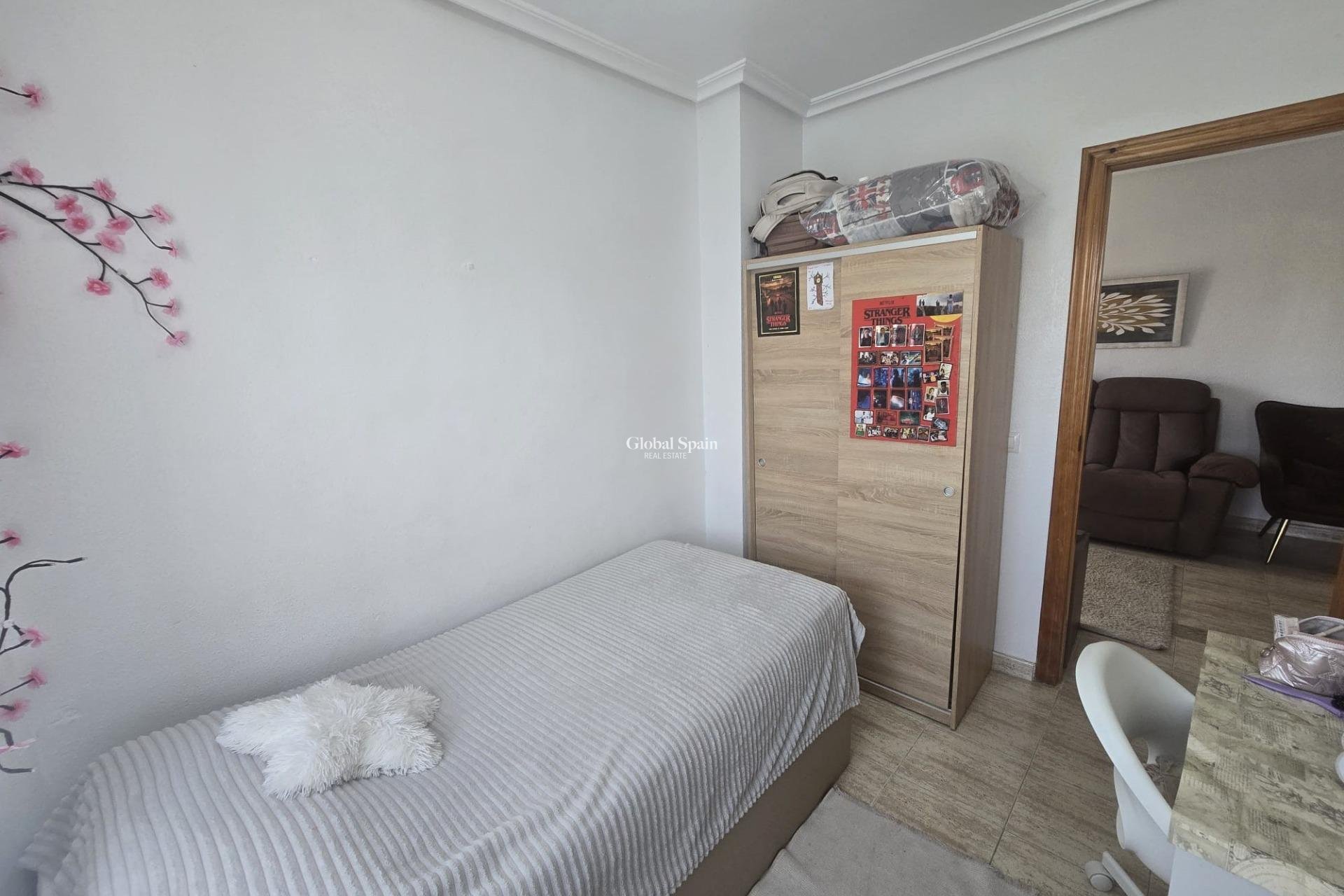 Wiederverkauf - WOHNUNG -
TORREVIEJA - Playa de los Locos