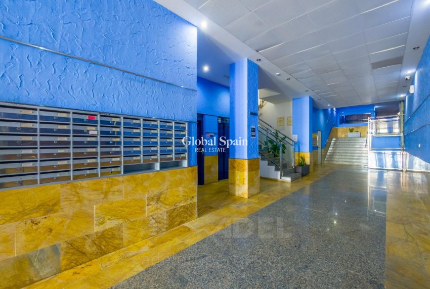 Wiederverkauf - WOHNUNG -
TORREVIEJA - Playa de los Locos