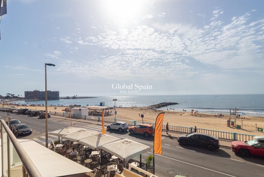 Wiederverkauf - WOHNUNG -
TORREVIEJA - Playa de los locos
