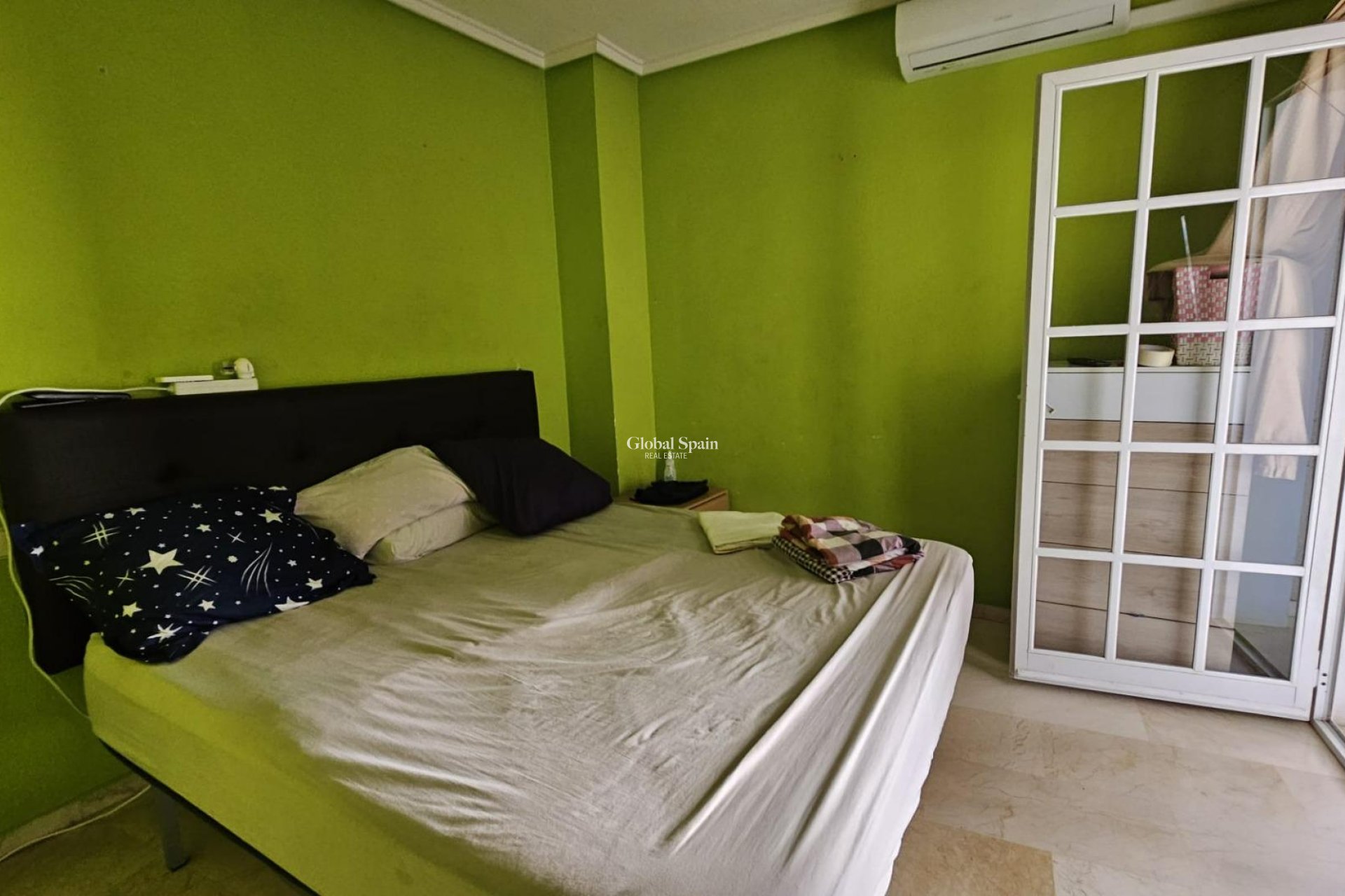 Wiederverkauf - WOHNUNG -
TORREVIEJA - Playa de los Locos