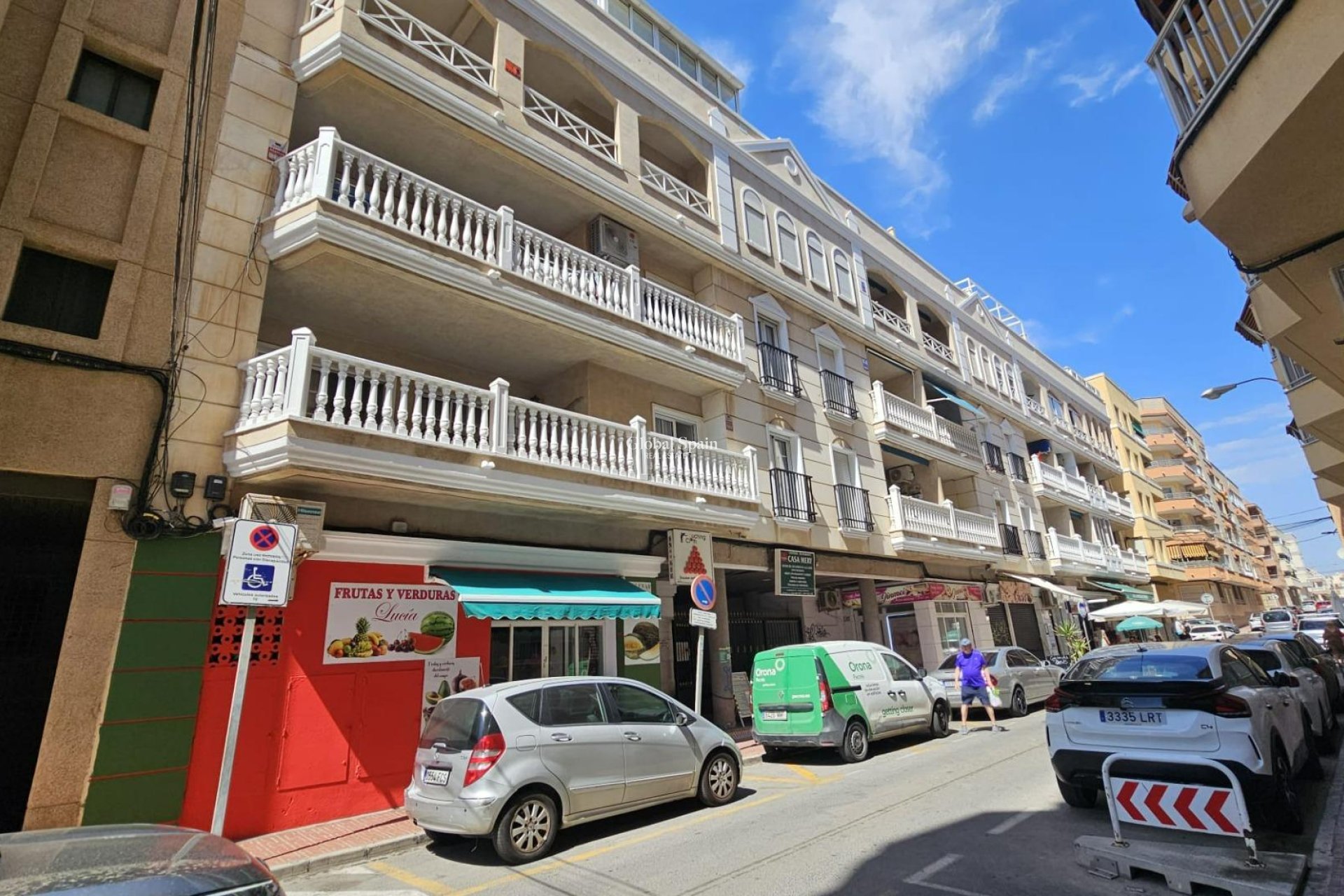 Wiederverkauf - WOHNUNG -
TORREVIEJA - Playa de los Locos