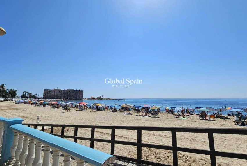 Wiederverkauf - WOHNUNG -
TORREVIEJA - Playa de los Locos