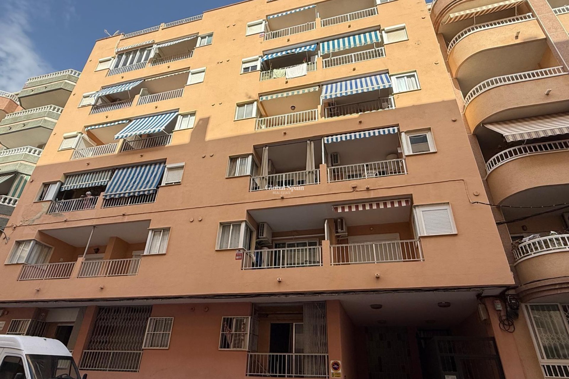 Wiederverkauf - WOHNUNG -
TORREVIEJA - Playa de los Locos