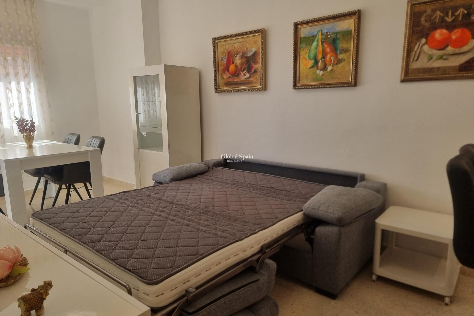 Wiederverkauf - WOHNUNG -
TORREVIEJA - Playa de los Locos