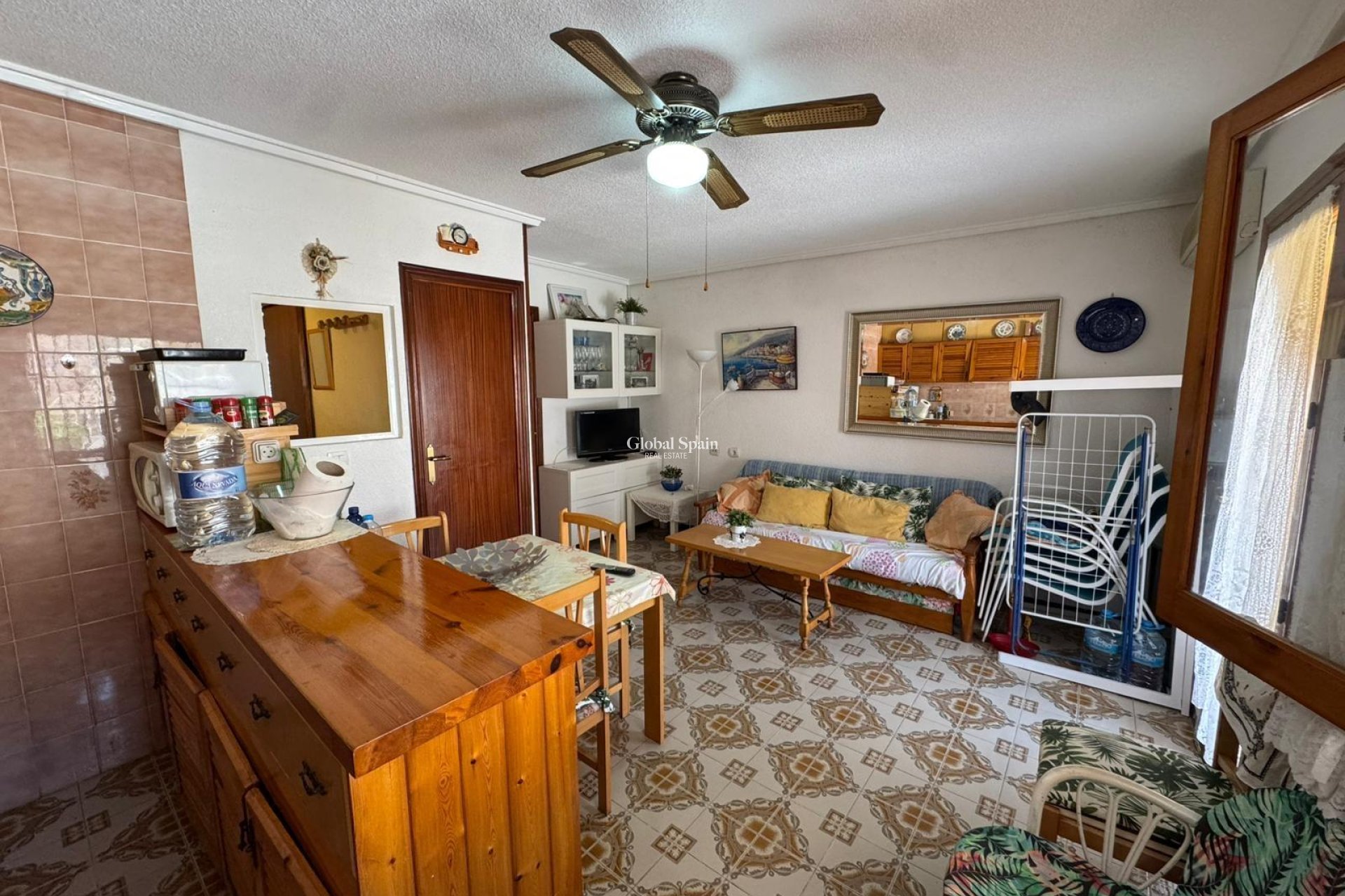 Wiederverkauf - WOHNUNG -
TORREVIEJA - Playa de los Naufragos