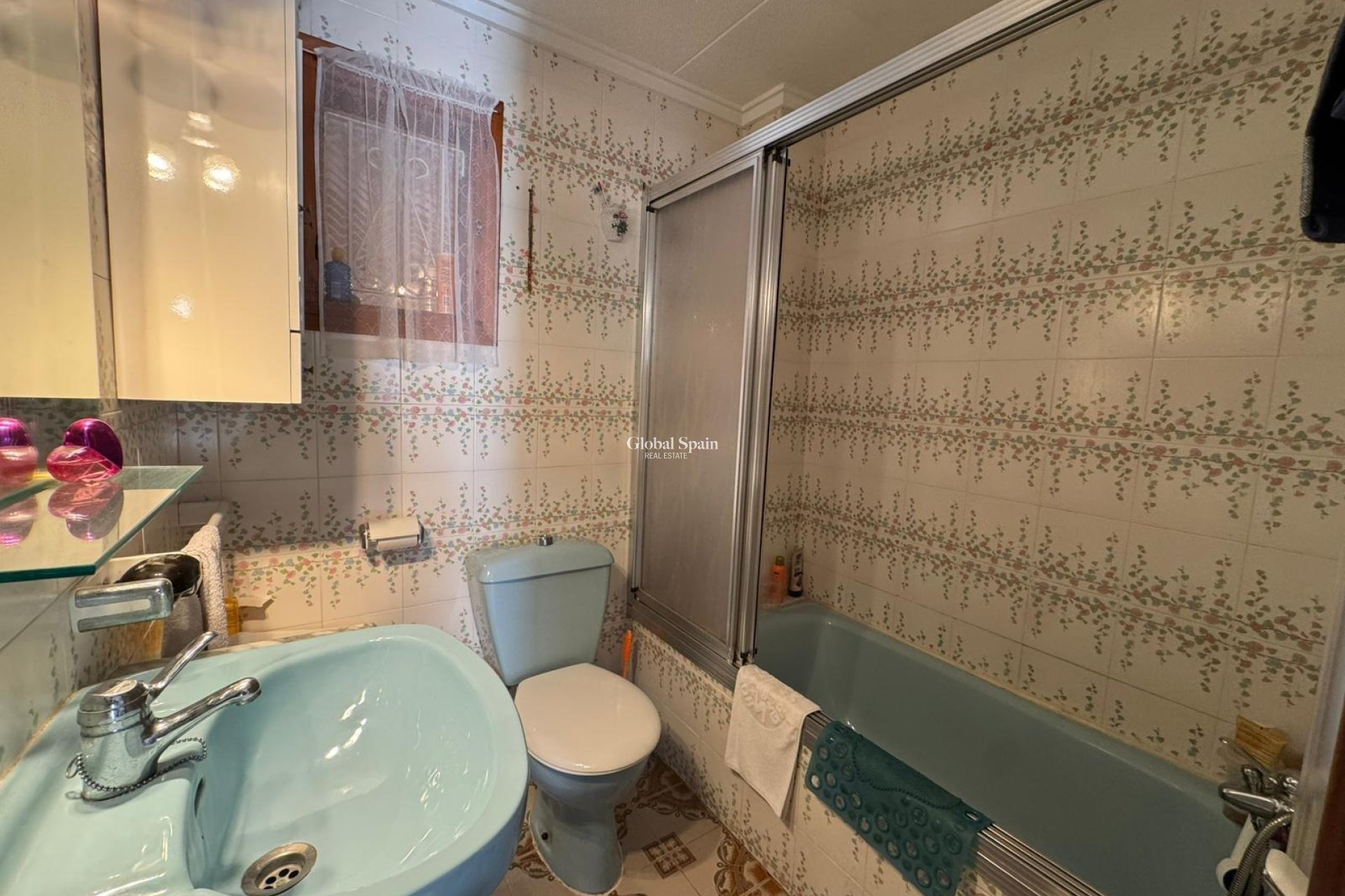 Wiederverkauf - WOHNUNG -
TORREVIEJA - Playa de los Naufragos