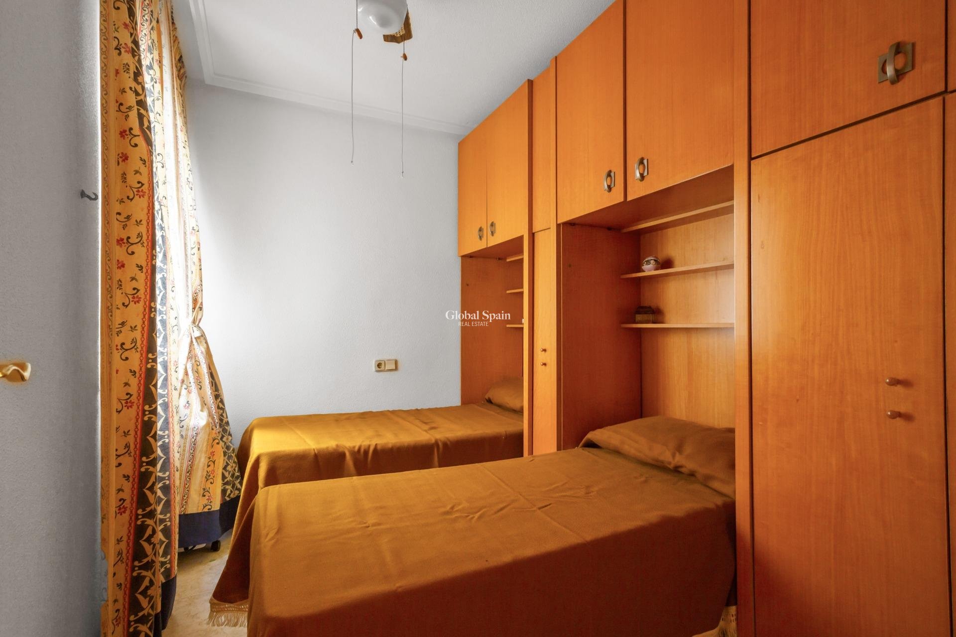 Wiederverkauf - Wohnung -
TORREVIEJA - Playa del cura