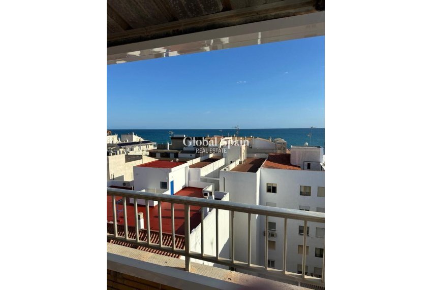 Wiederverkauf - WOHNUNG -
TORREVIEJA - Playa del Cura