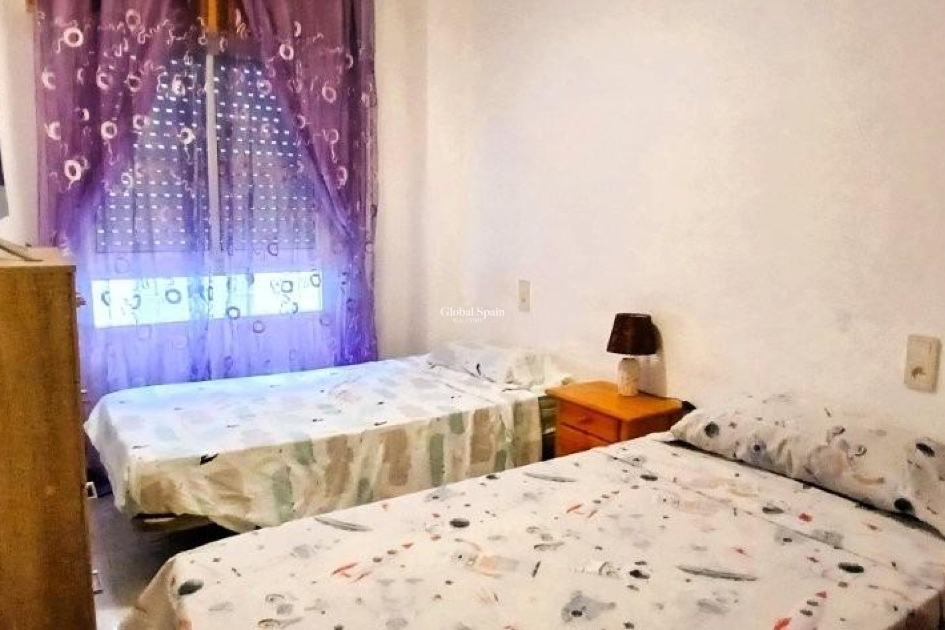 Wiederverkauf - WOHNUNG -
TORREVIEJA - Playa del Cura