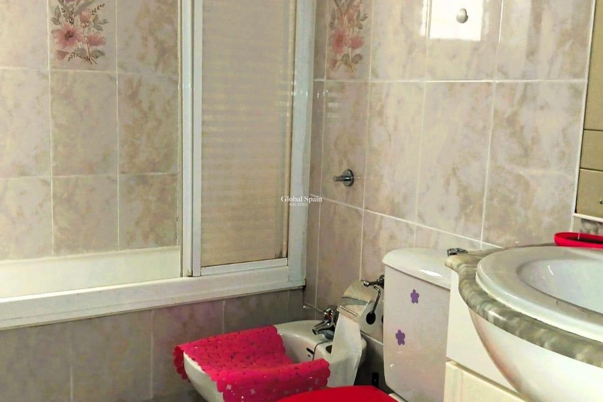 Wiederverkauf - WOHNUNG -
TORREVIEJA - Playa del Cura