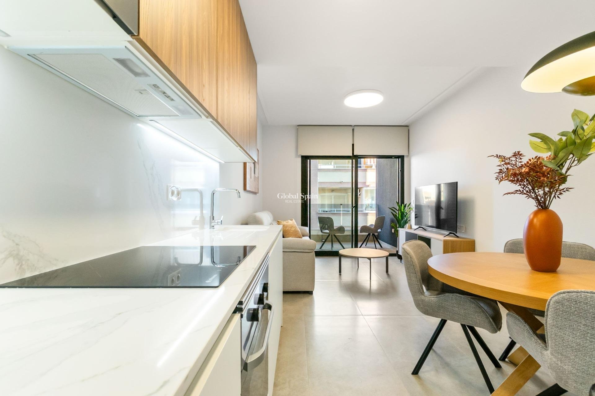 Wiederverkauf - WOHNUNG -
TORREVIEJA - Playa del Cura