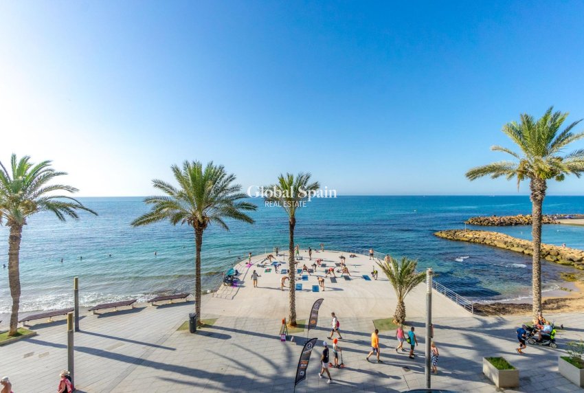 Wiederverkauf - WOHNUNG -
TORREVIEJA - Playa del Cura