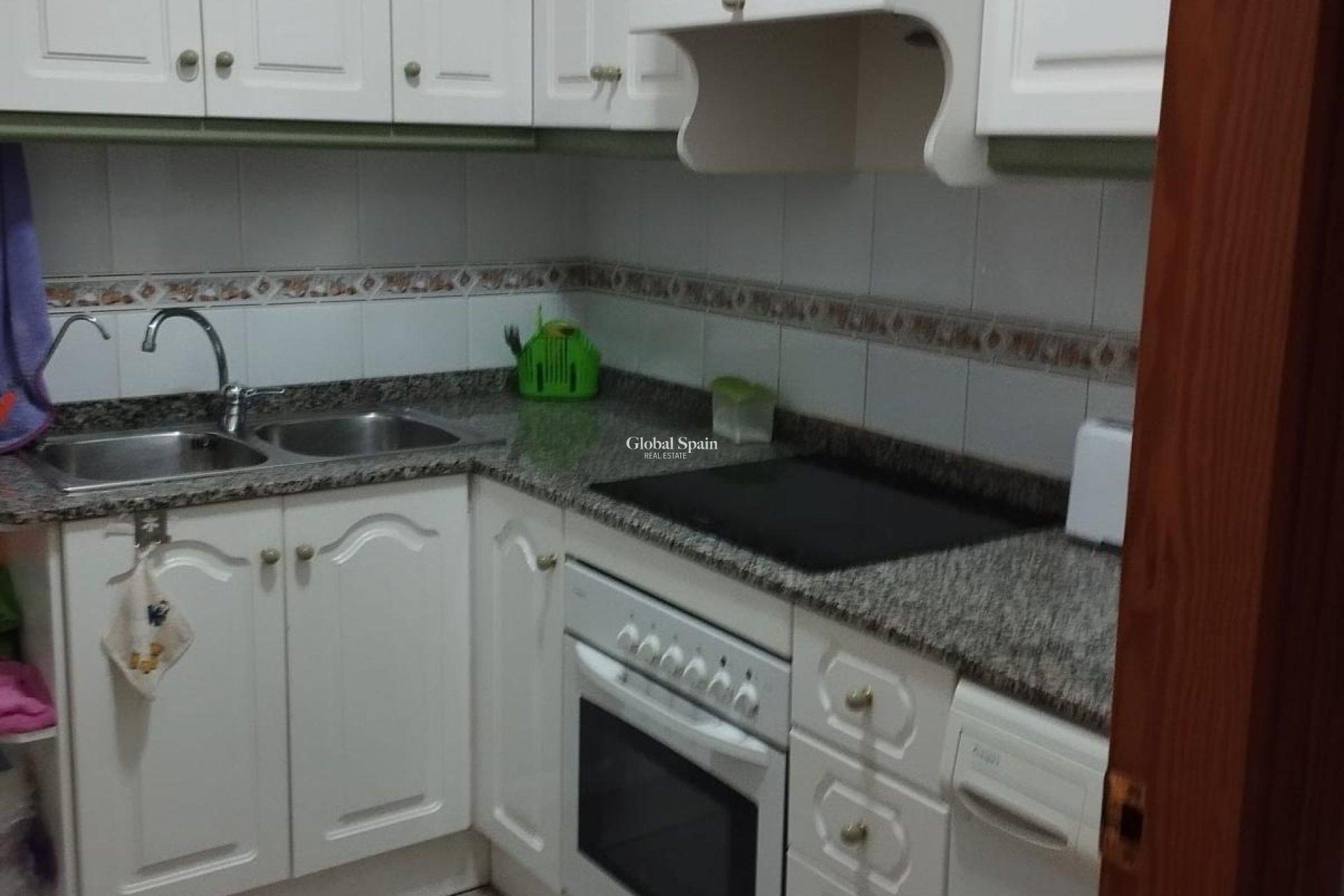 Wiederverkauf - WOHNUNG -
TORREVIEJA - Playa del Cura