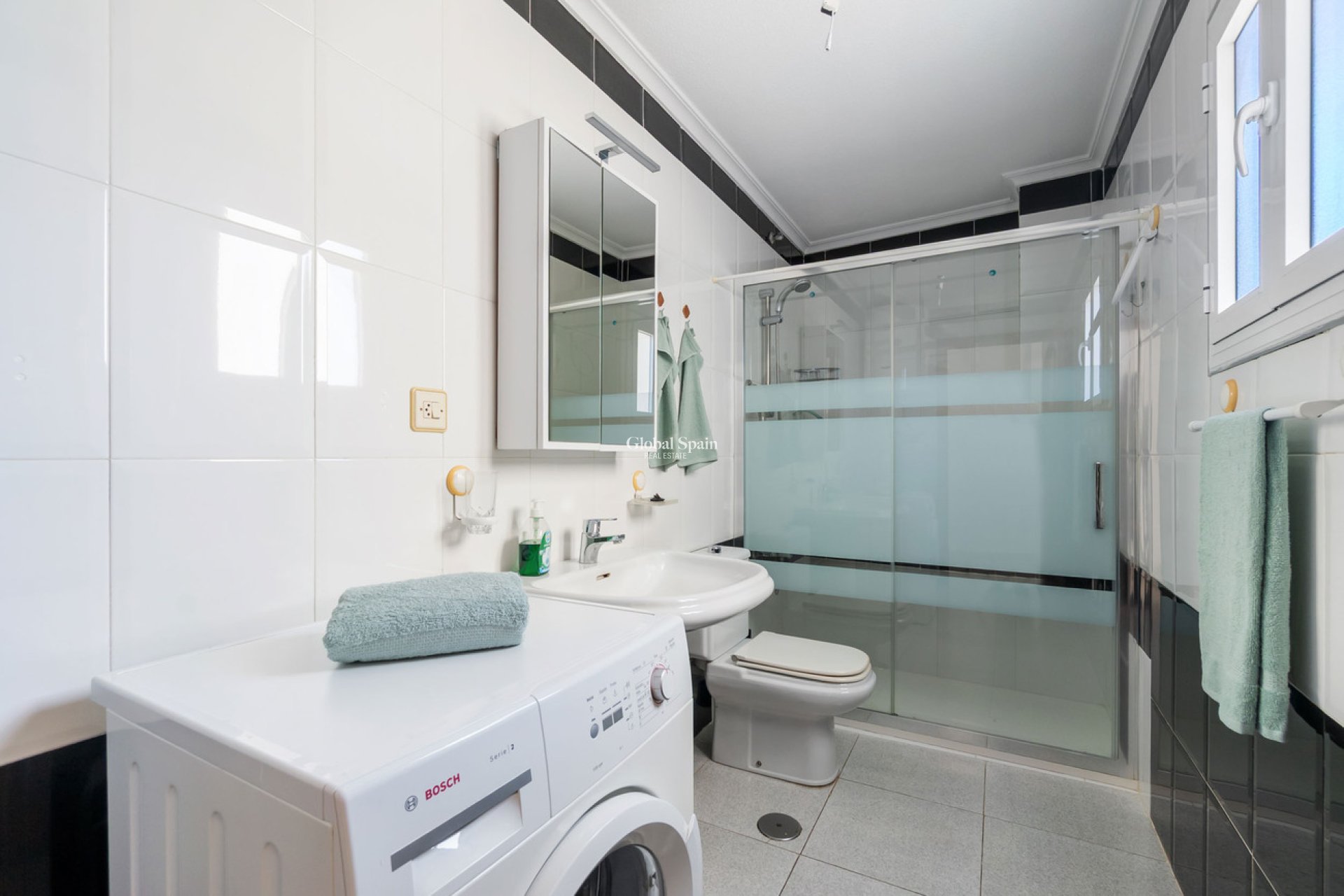 Wiederverkauf - WOHNUNG -
TORREVIEJA - Playa del Cura