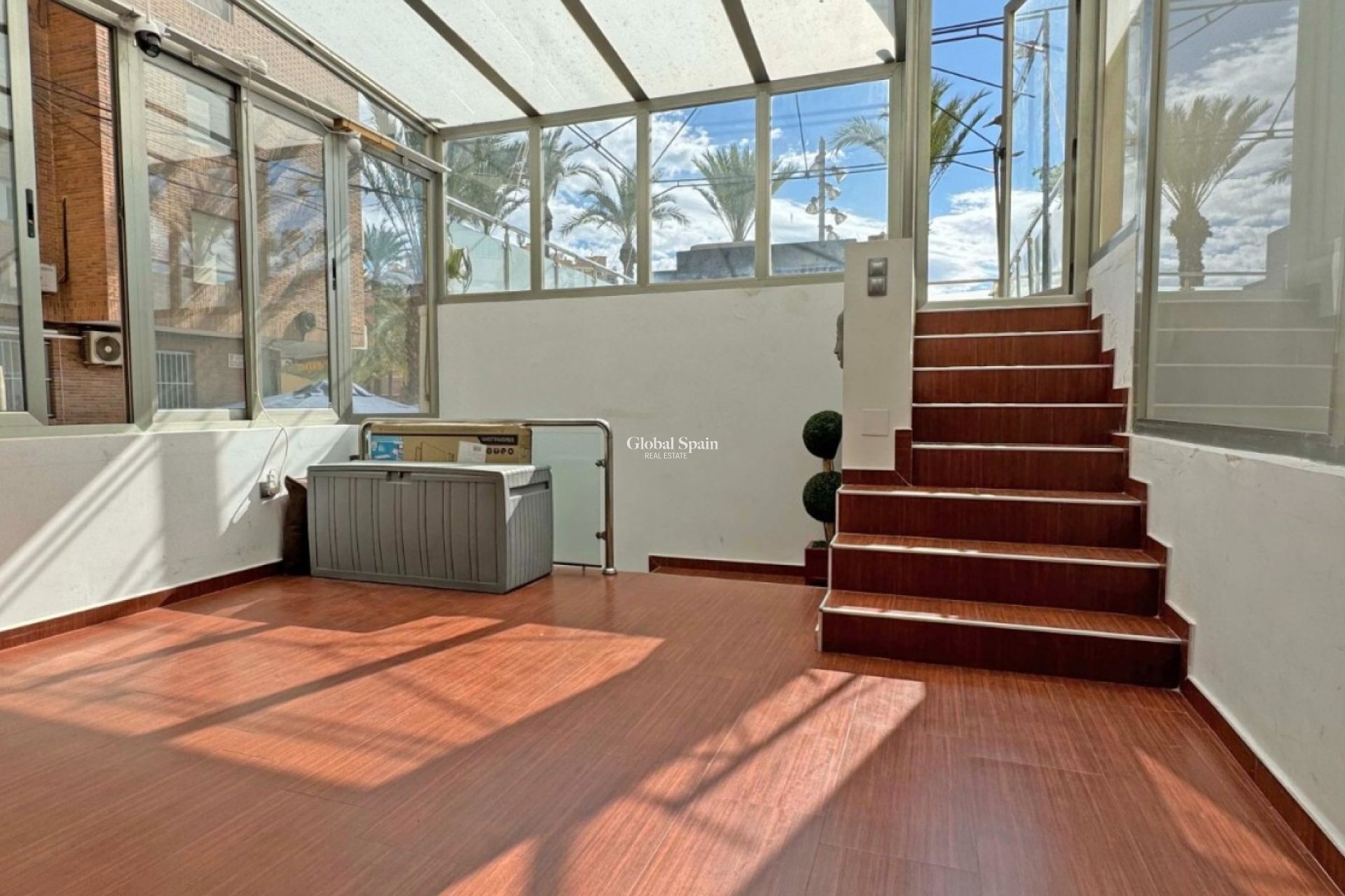 Wiederverkauf - WOHNUNG -
TORREVIEJA - Playa del Cura