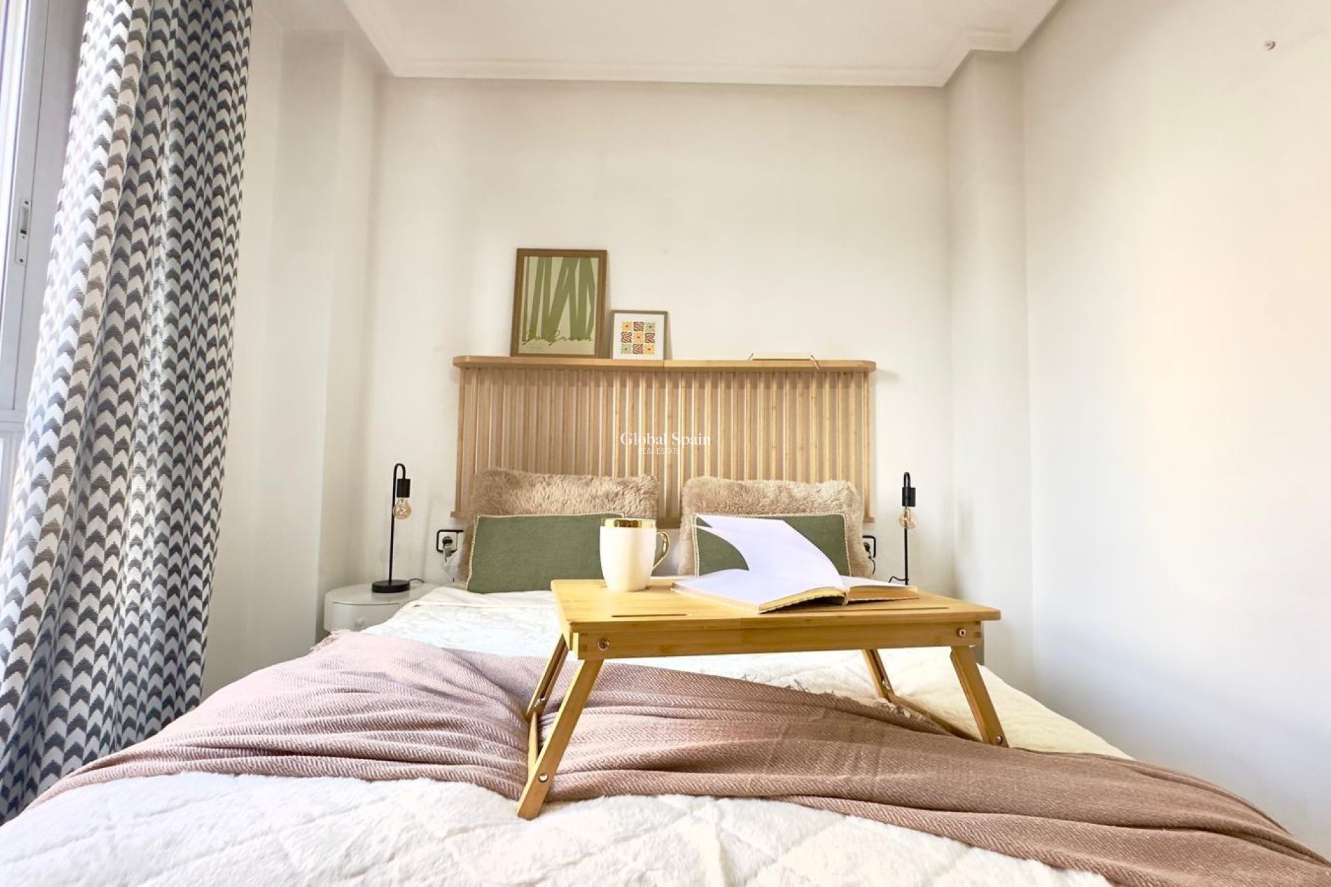 Wiederverkauf - WOHNUNG -
TORREVIEJA - Playa del Cura