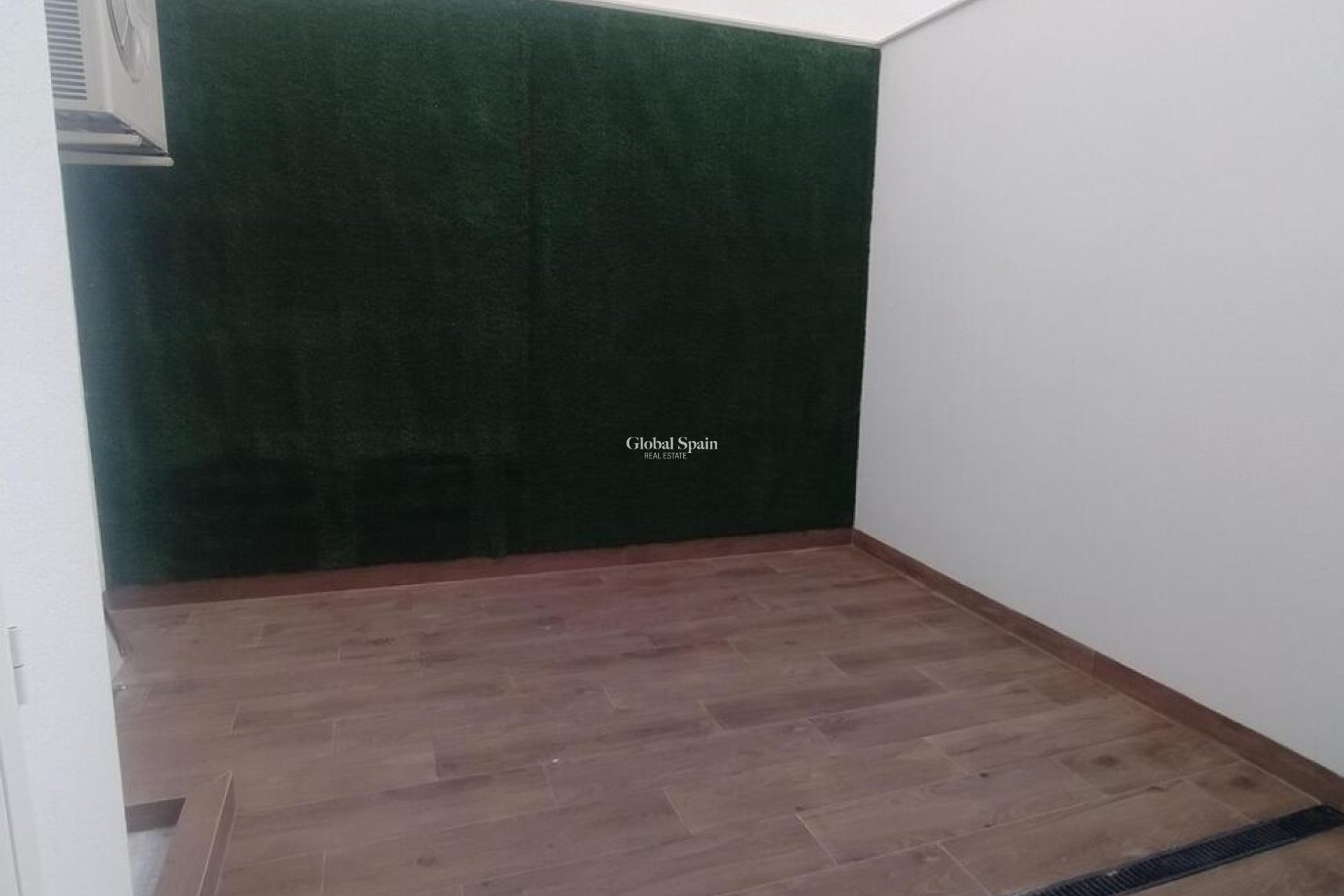 Wiederverkauf - WOHNUNG -
TORREVIEJA - Playa del Cura