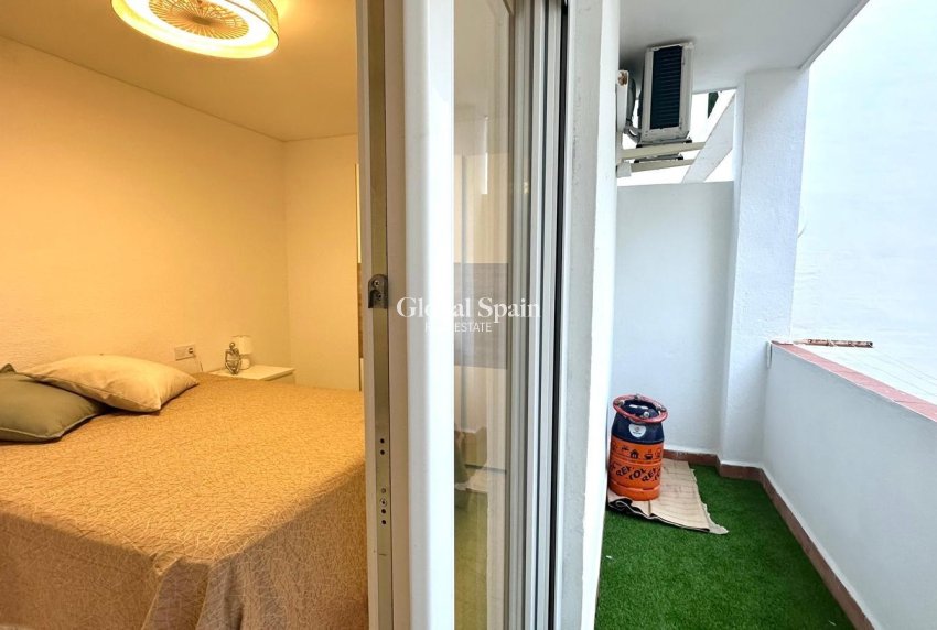 Wiederverkauf - WOHNUNG -
TORREVIEJA - Playa del Cura