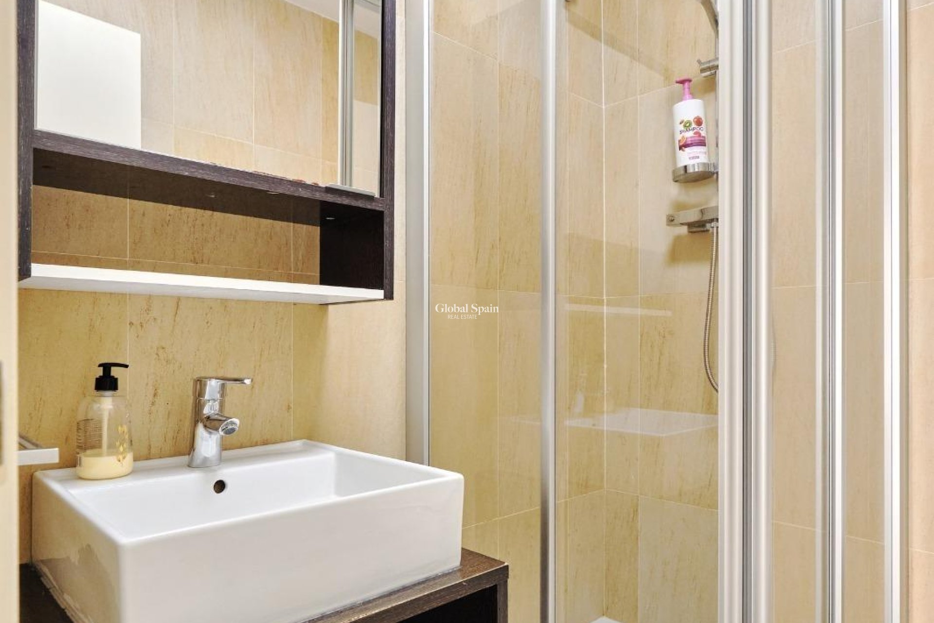 Wiederverkauf - WOHNUNG -
TORREVIEJA - Playa del Cura