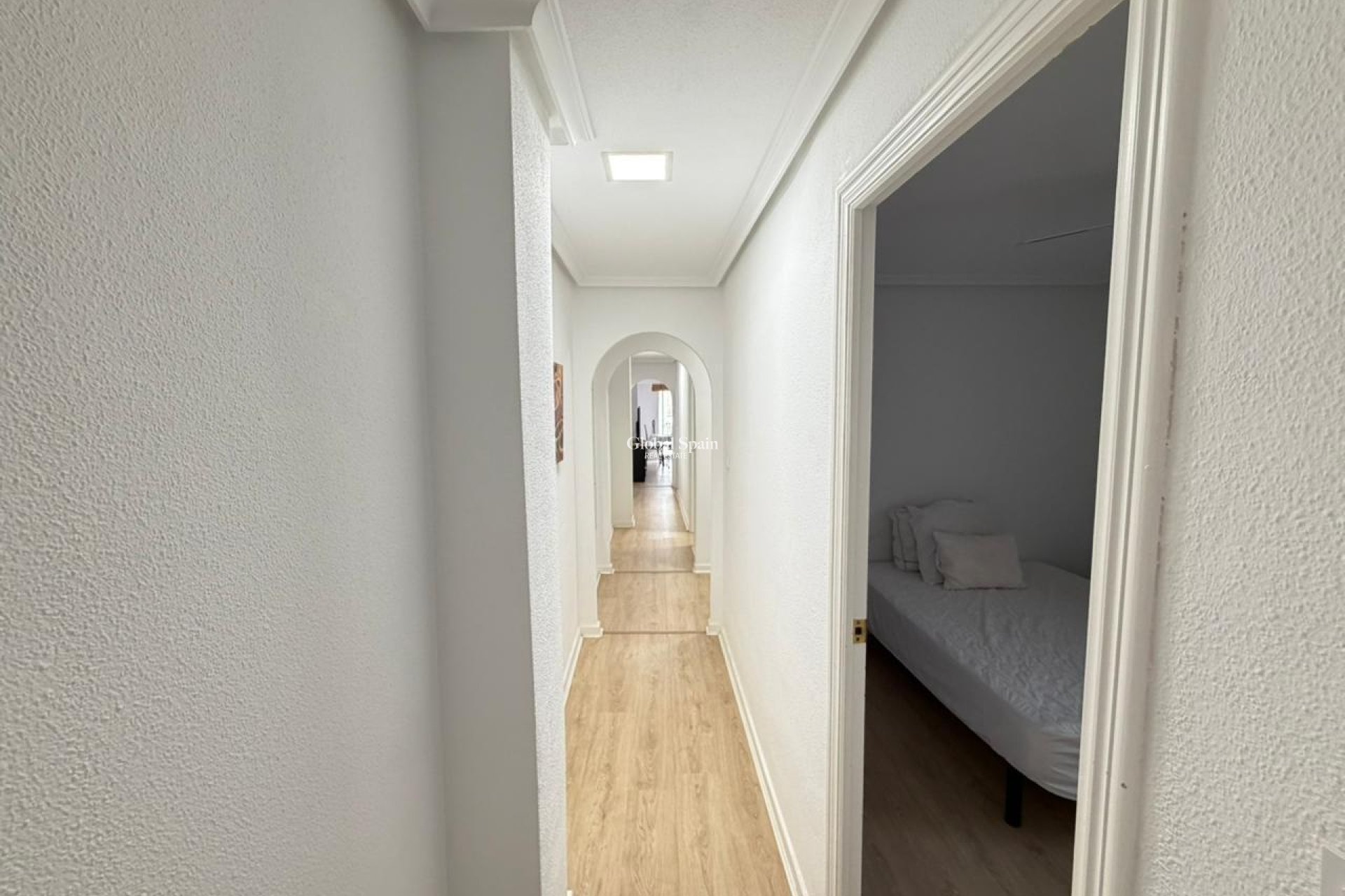 Wiederverkauf - WOHNUNG -
TORREVIEJA - Playa del Cura