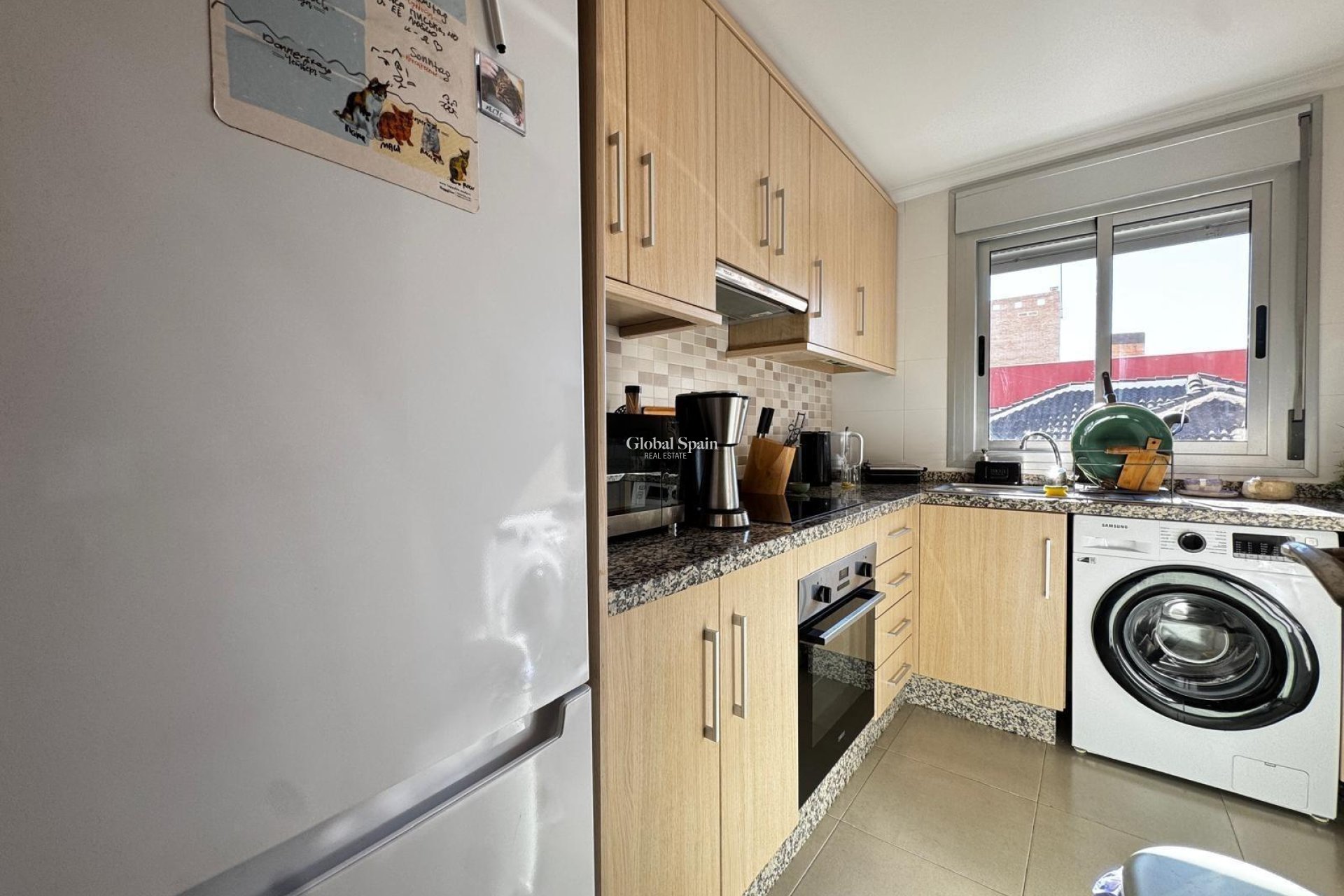 Wiederverkauf - WOHNUNG -
TORREVIEJA - Playa del Cura