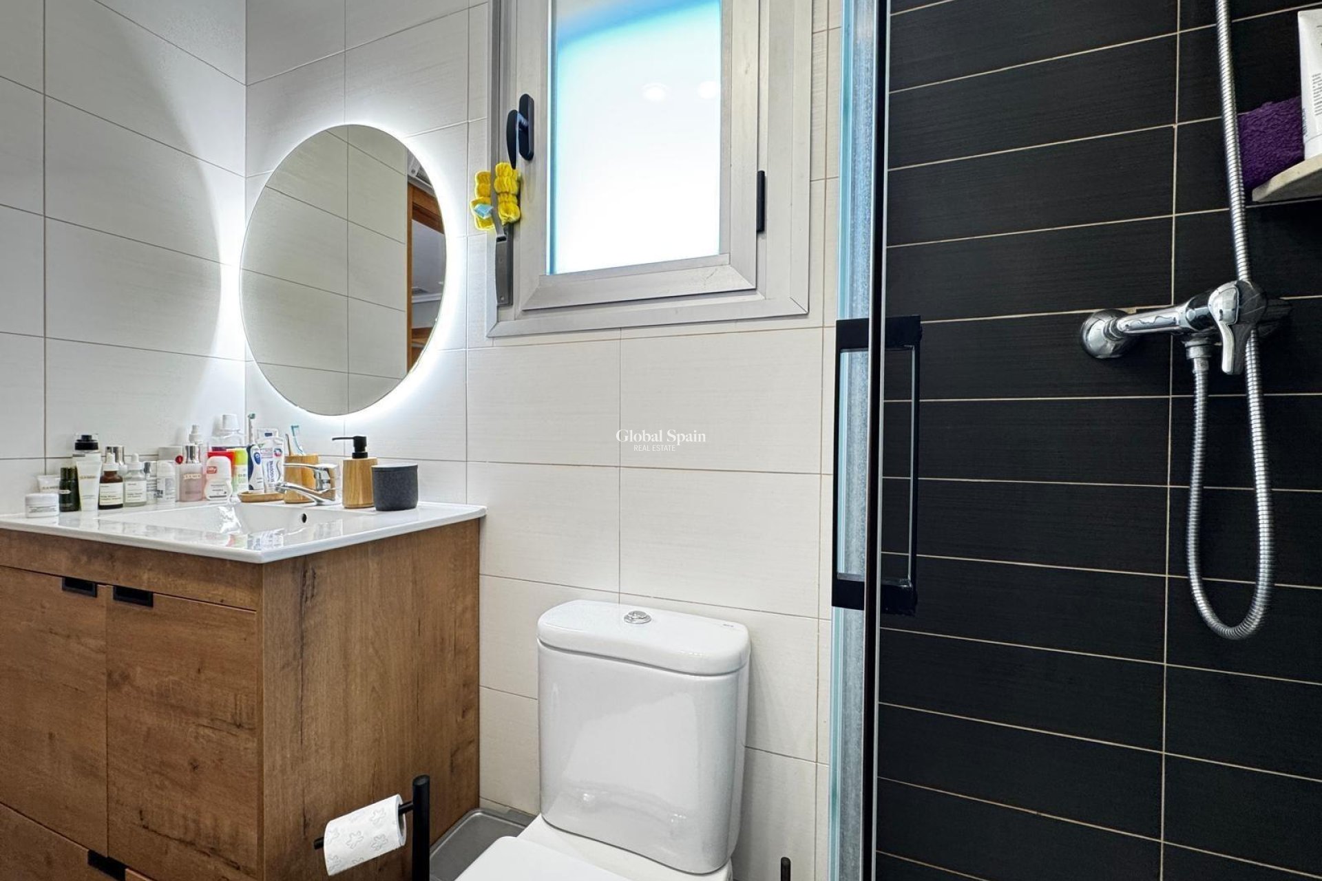 Wiederverkauf - WOHNUNG -
TORREVIEJA - Playa del Cura