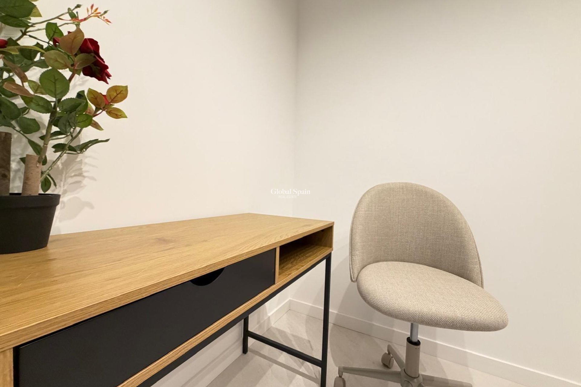 Wiederverkauf - WOHNUNG -
TORREVIEJA - Playa del Cura