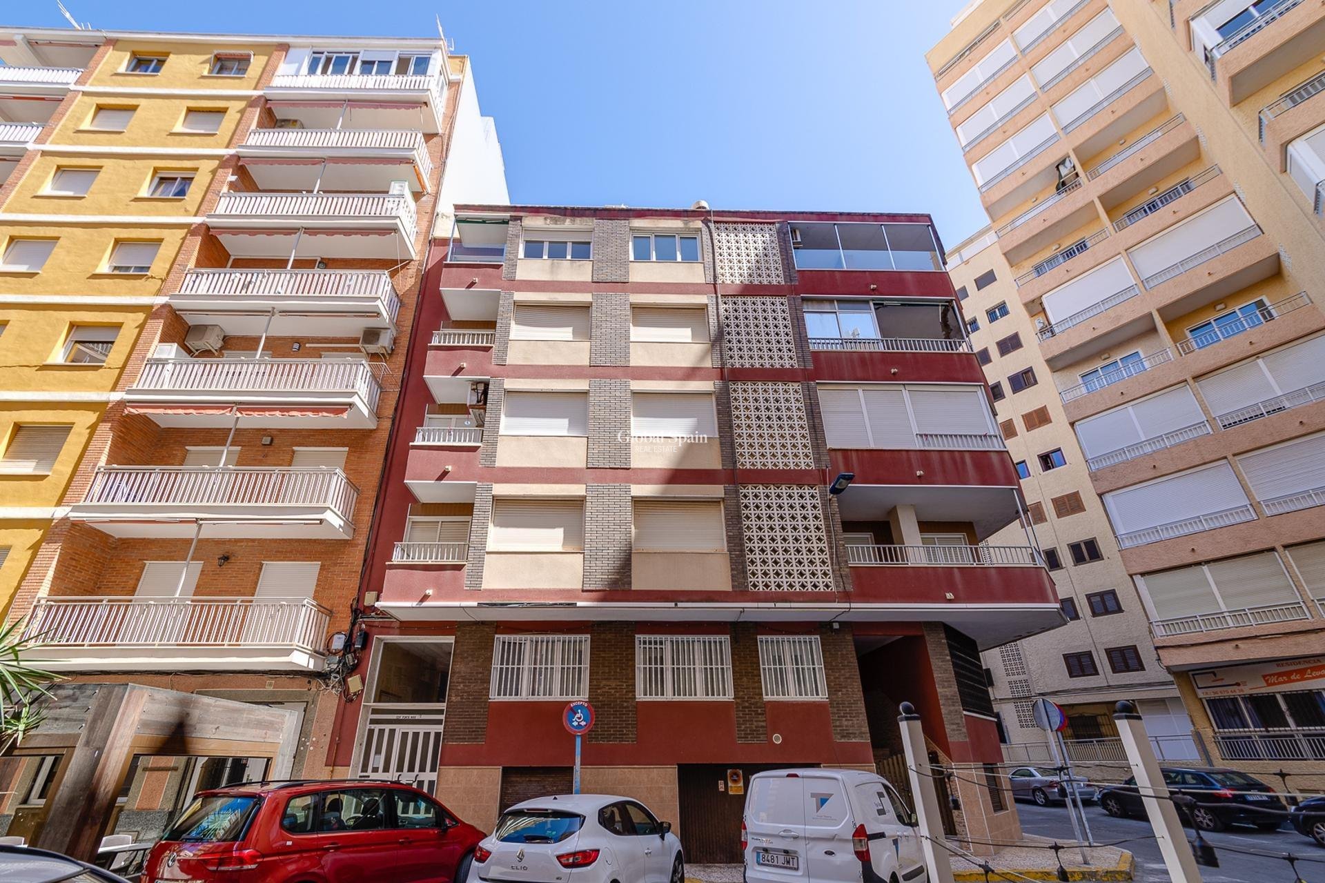 Wiederverkauf - WOHNUNG -
TORREVIEJA - Playa del Cura