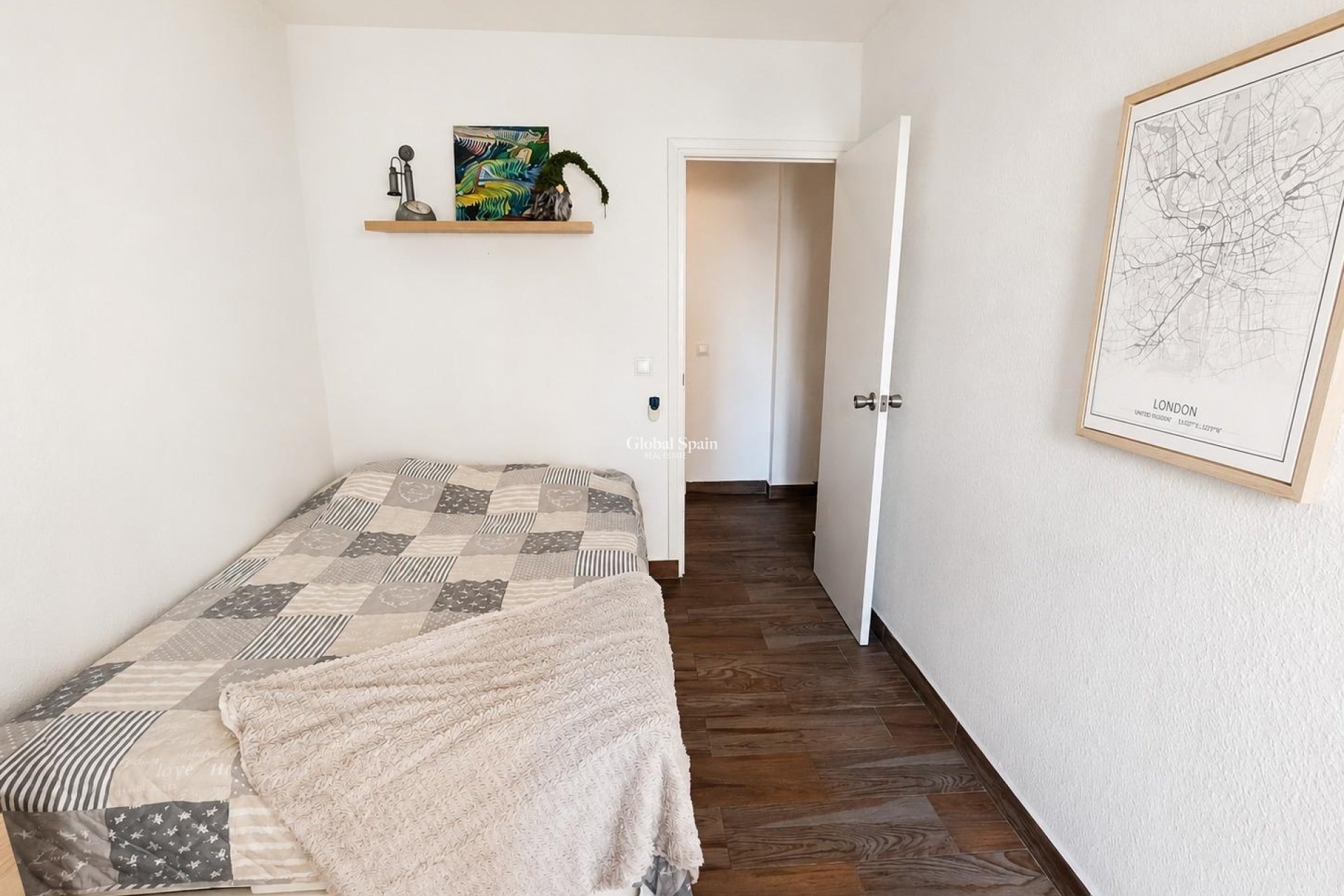 Wiederverkauf - WOHNUNG -
TORREVIEJA - Playa del Cura