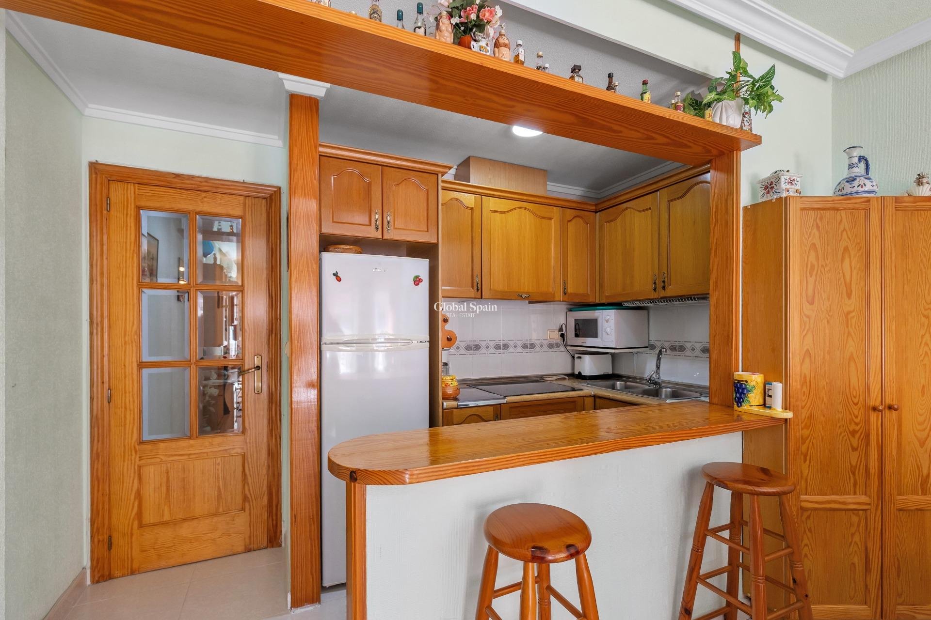 Wiederverkauf - WOHNUNG -
TORREVIEJA - Playa del cura