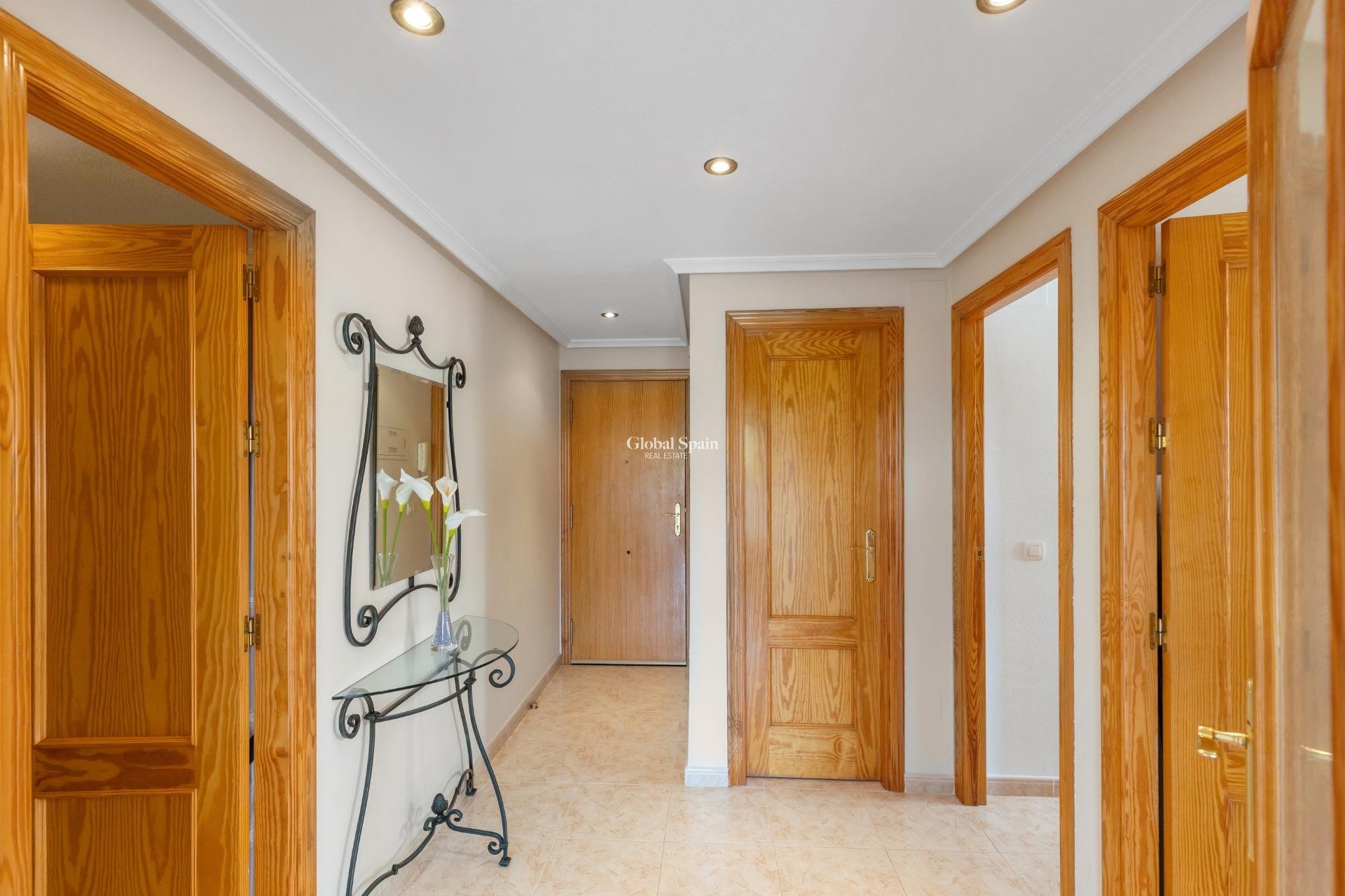 Wiederverkauf - WOHNUNG -
TORREVIEJA - Playa del cura