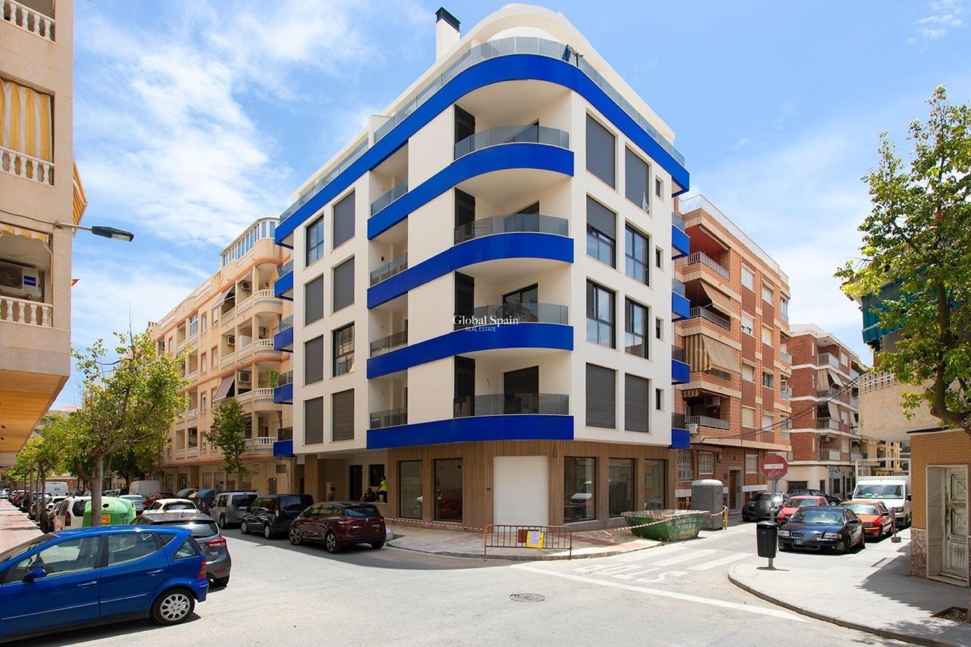 Wiederverkauf - WOHNUNG -
TORREVIEJA - Playa del Cura