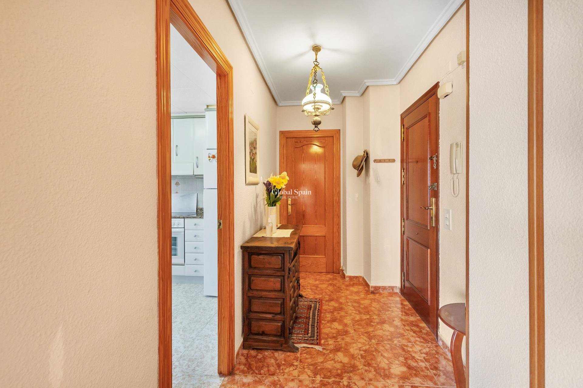 Wiederverkauf - WOHNUNG -
TORREVIEJA - Playa del cura